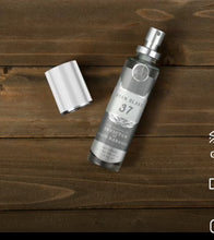 Load image into Gallery viewer, Parfum oil