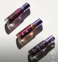 Load image into Gallery viewer, Parfum oil